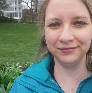 Meet your Posher, Cindy